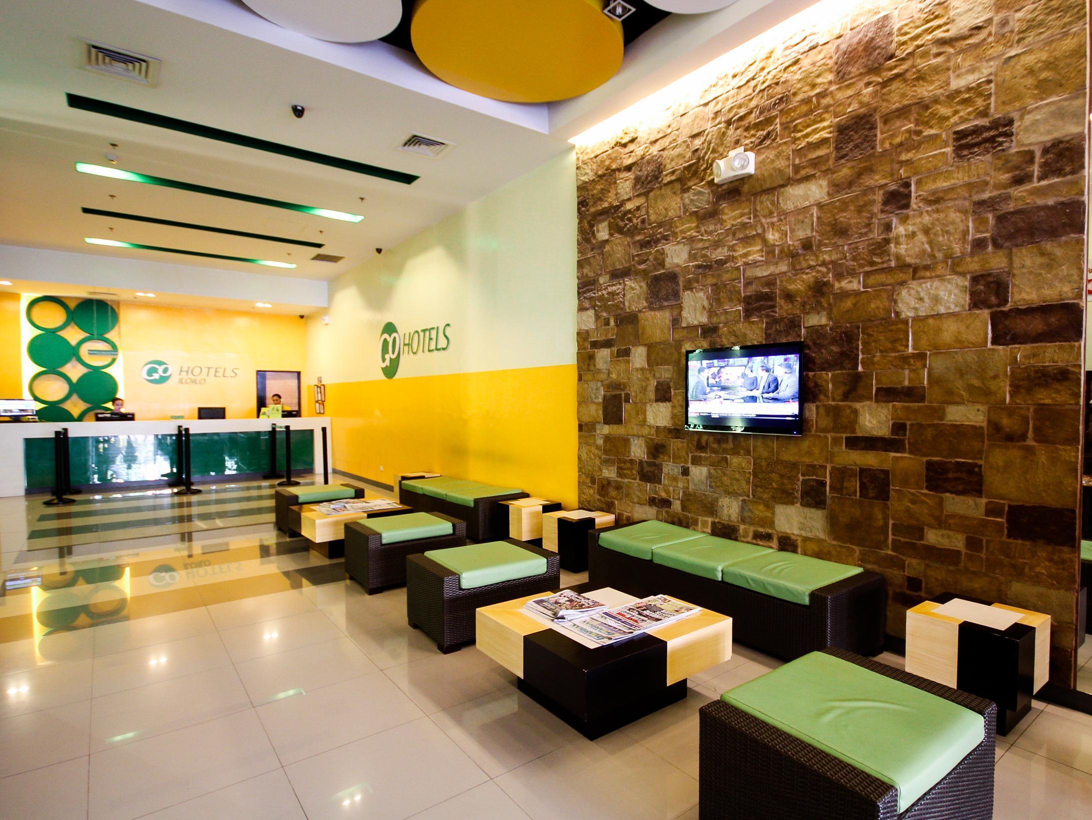 Go Hoteles Iloilo Exterior foto